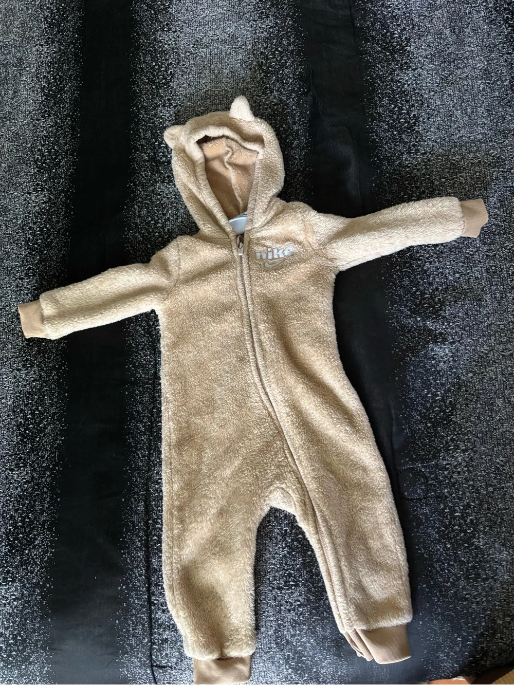 Nike Beige Sherpa Zip-Up Hoodie
